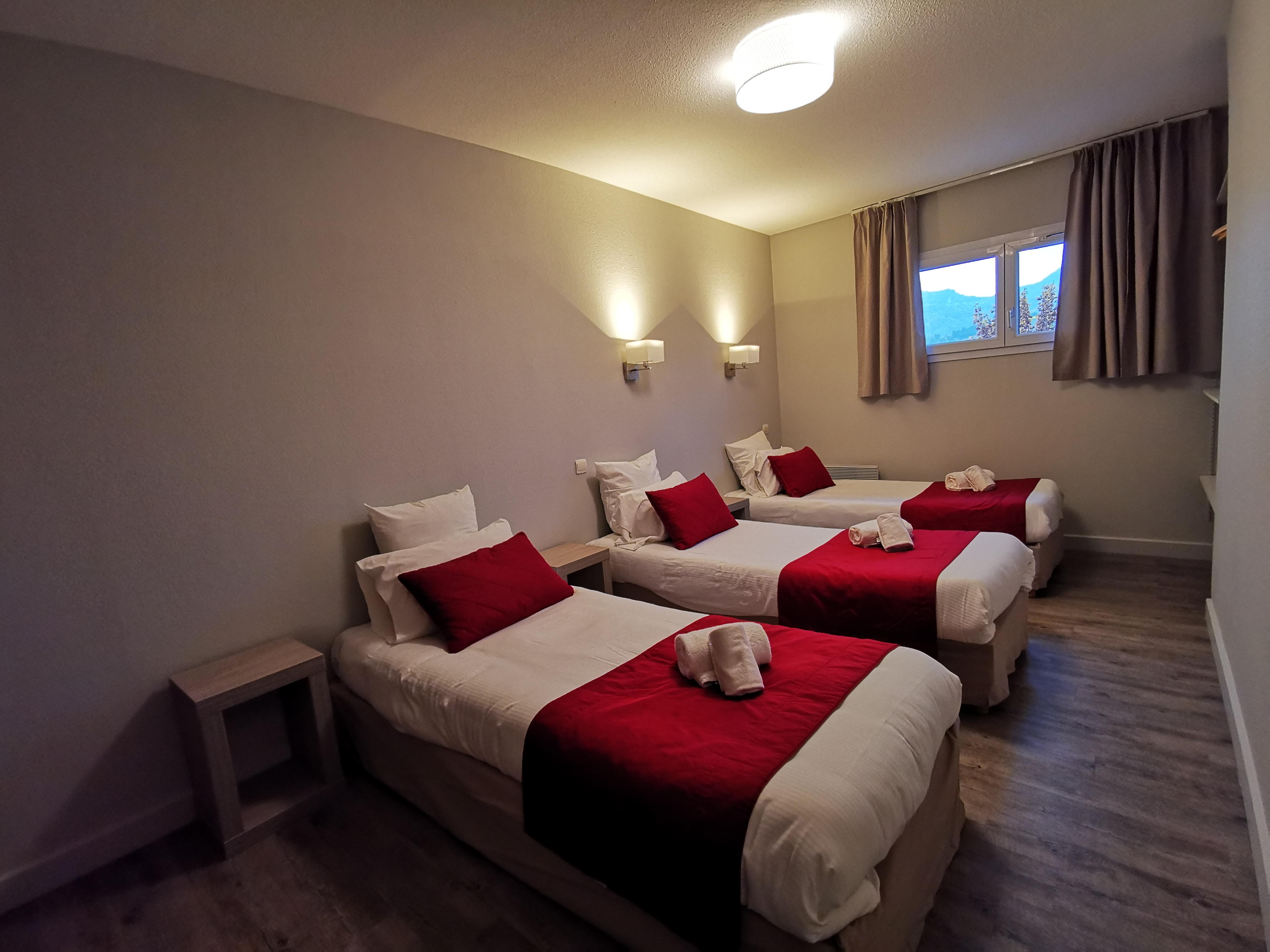 The Originals Boutique, Hotel Le Cap, Gap Sud Tallard Esterno foto